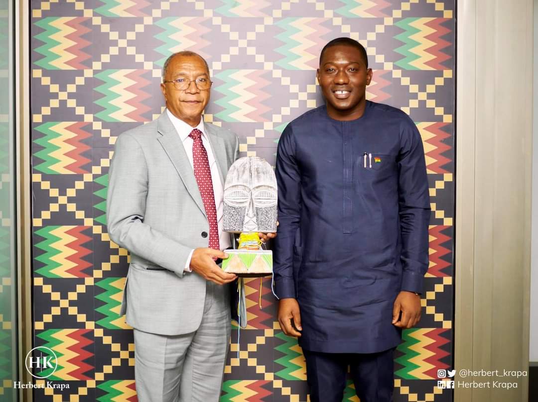 Angola’s Deputy Minister for Trade, Amadeu Nunes and his Ghanaian counterpart Herbert Krapa